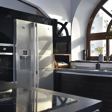 Ferienwohnung Manufaktura Bakery, Penthouse 200M, Prywatna Kamienica, Parking Strzezony Łódź Exterior foto