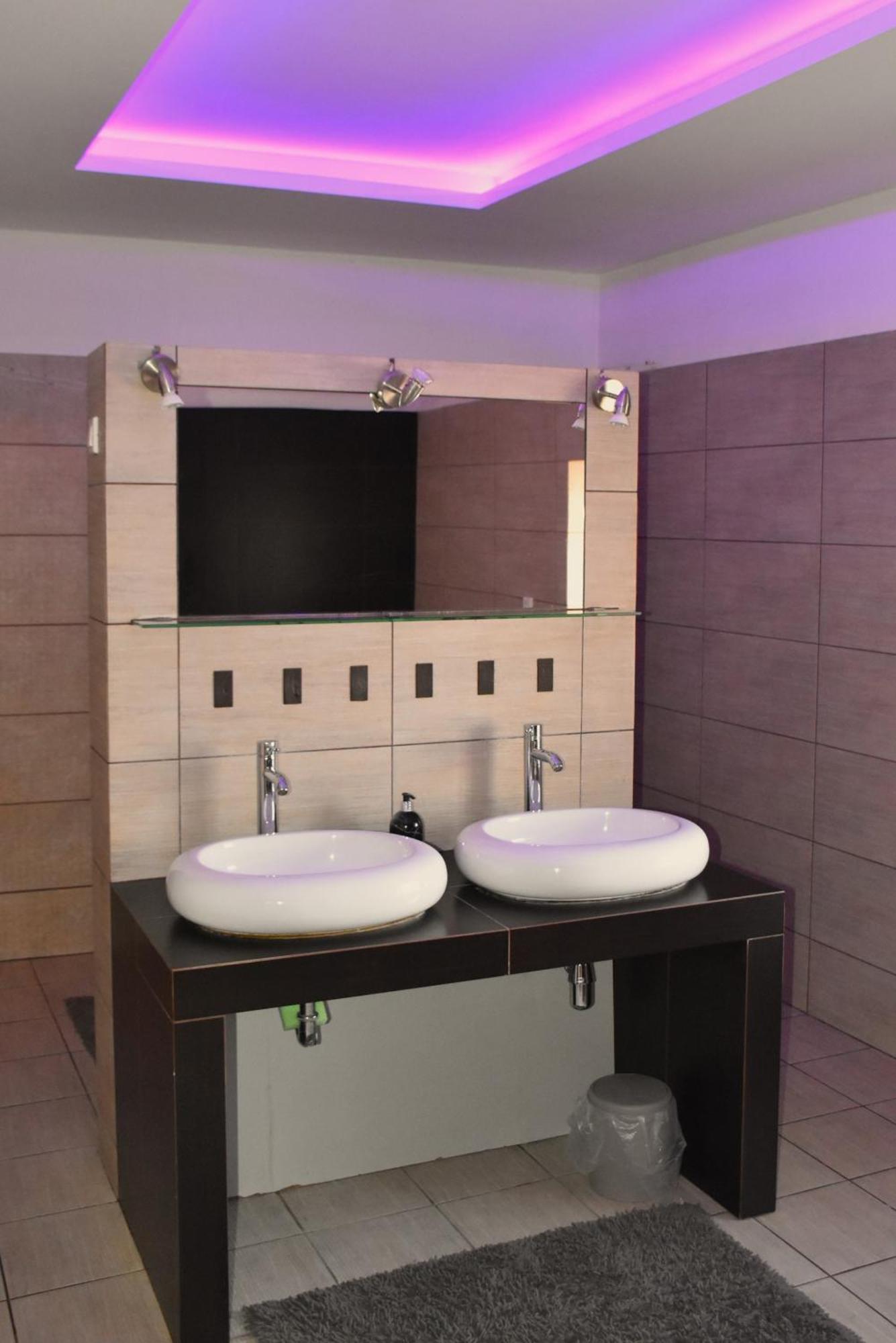Manufaktura Bakery, Penthouse 200M, Prywatna Kamienica, Parking Strzezony Apartment *