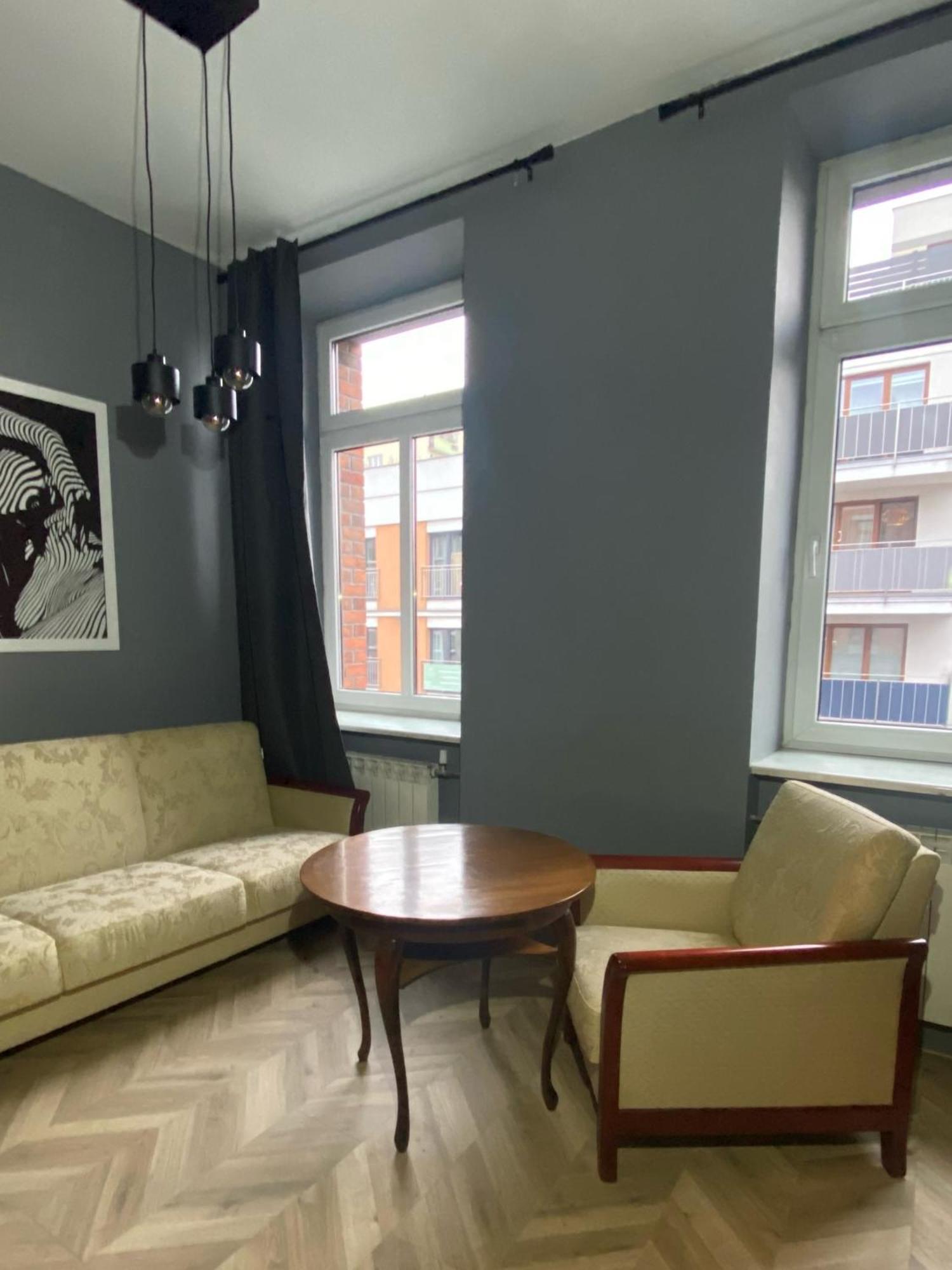 Apartment Manufaktura Bakery, Penthouse 200M, Prywatna Kamienica, Parking Strzezony