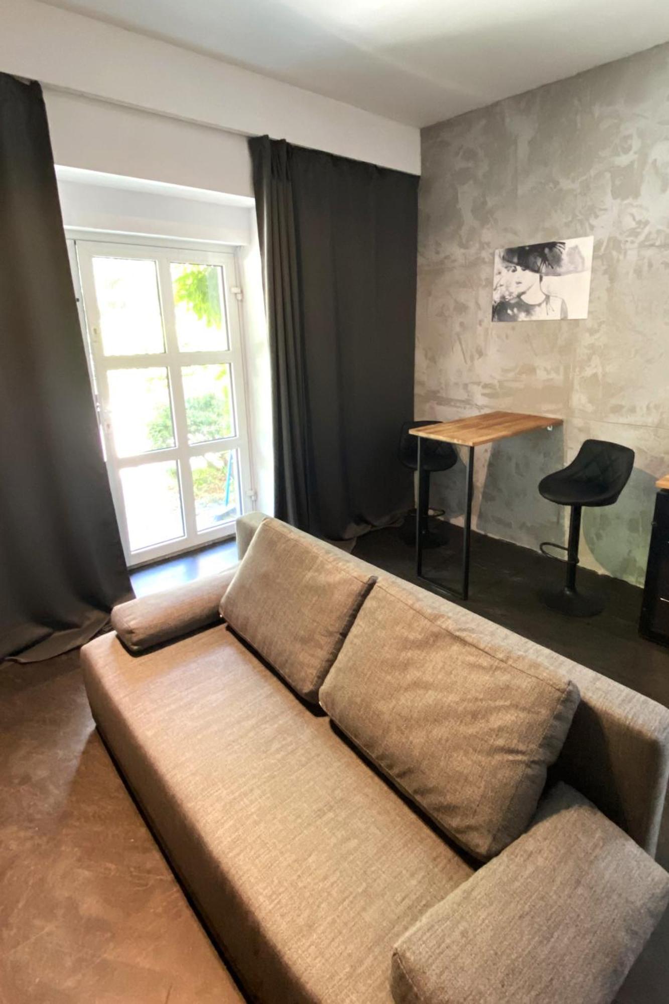 Manufaktura Bakery, Penthouse 200m, Prywatna Kamienica, Parking Strzezony Lodž