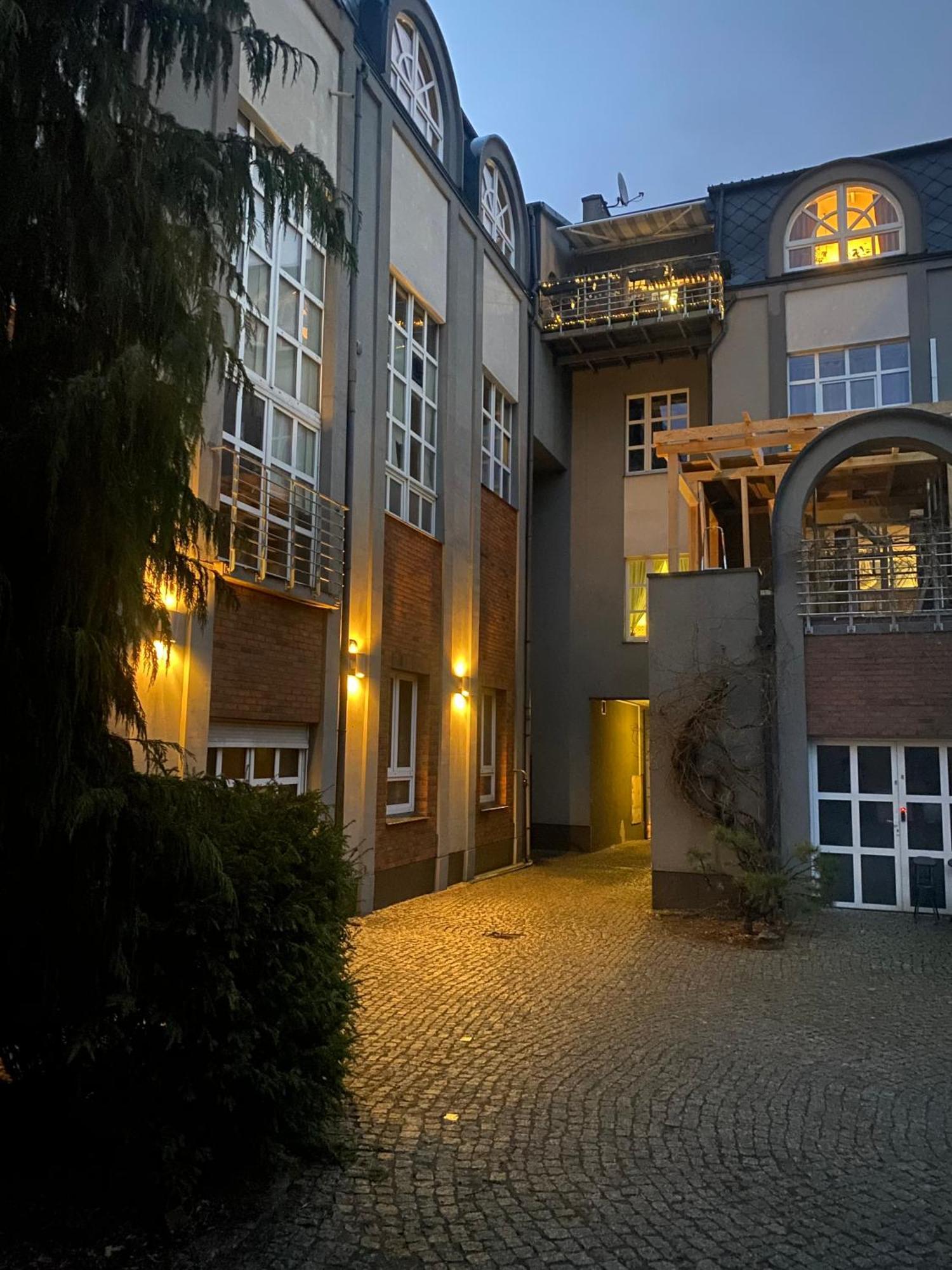 Manufaktura Bakery, Penthouse 200m, Prywatna Kamienica, Parking Strzezony * Lodž
