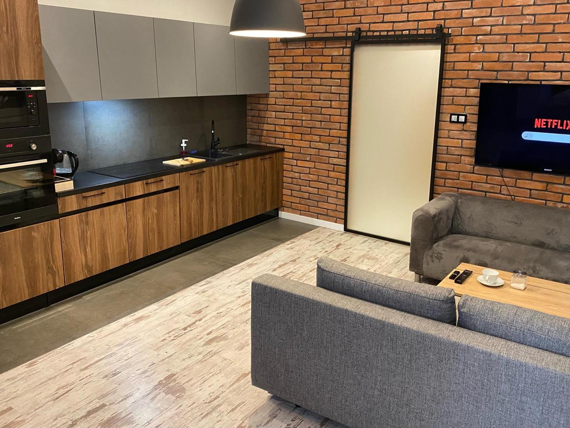 Manufaktura Bakery, Penthouse 200M, Prywatna Kamienica, Parking Strzezony