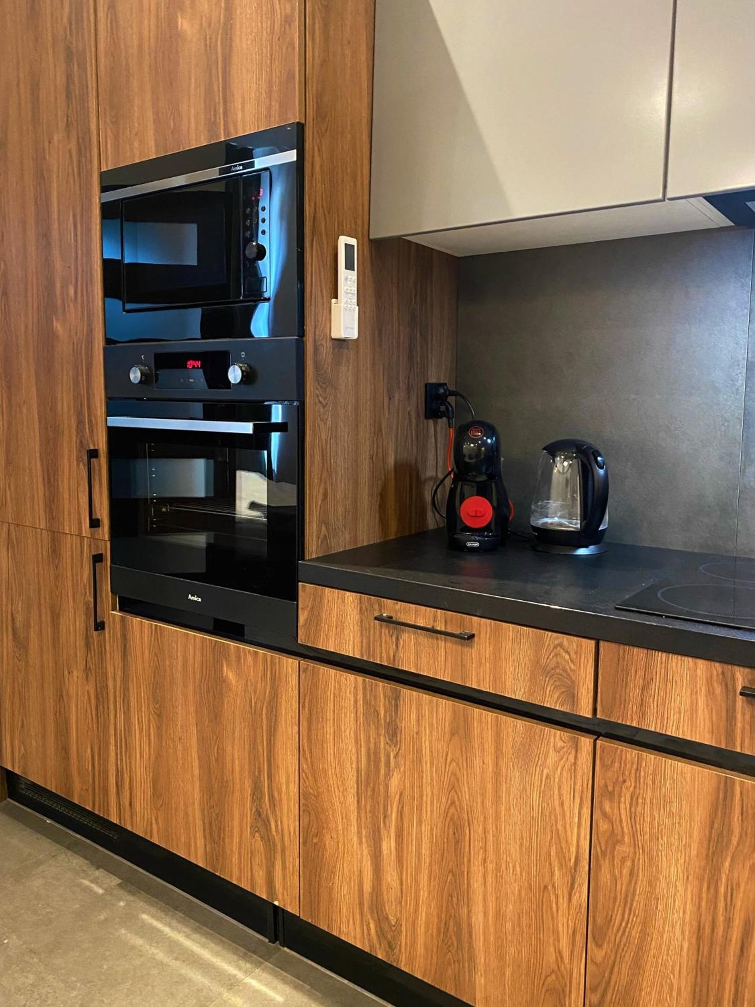 Manufaktura Bakery, Penthouse 200M, Prywatna Kamienica, Parking Strzezony Apartment *